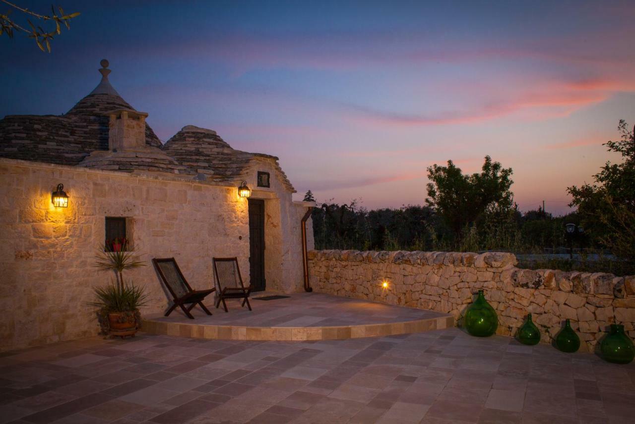 Вілла Trulli A Sud-Est Альберобелло Екстер'єр фото